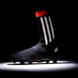 Adidas et Nike se mettent aux Boots