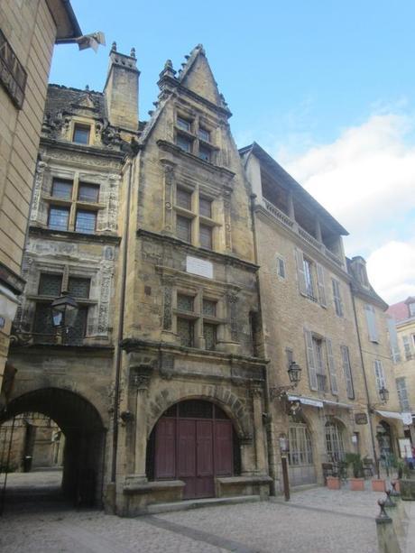 Dremel est polyvalent parce que... IMG_5063