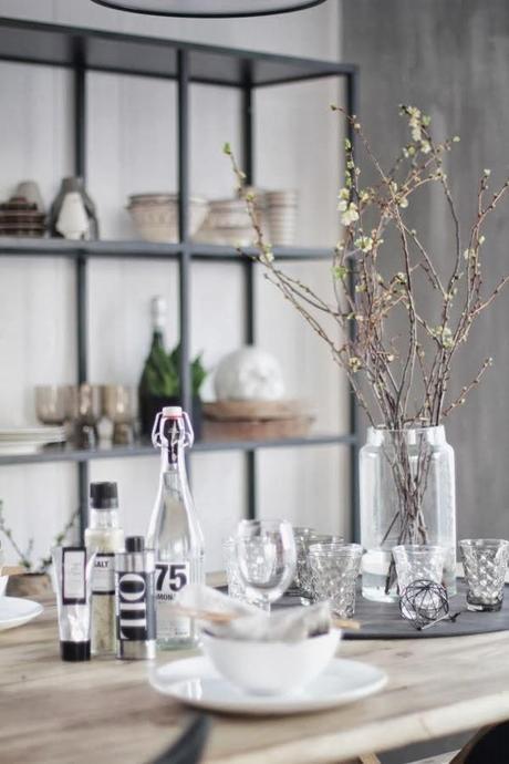 Cuisine bois et noir Vosges Paris via Nat et nature Semaine 10 sur les blogs déco