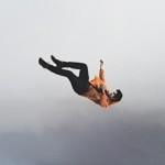 PHOTO : Evan James Atwood