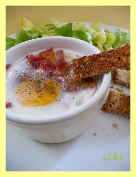 Oeuf cocotte chèvre miel bacon.