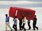 15/03 Téléphone mobile Numéricable devient quatrième opérateur français.