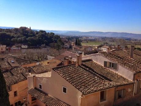 Bedoin, carte postale de la fille du Ventoux