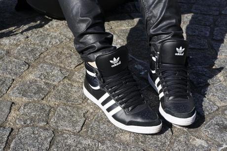 Sneakers Adidas Originals Top Ten Hi Sleek