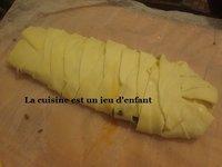 Feuilleté tressé à la viande hachée   