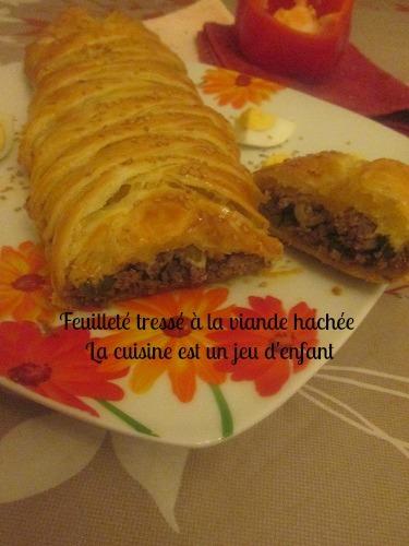 Feuilleté tressé à la viande hachée   