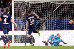 L1 : Ibrahimovic et le PSG font sauter Saint-Etienne