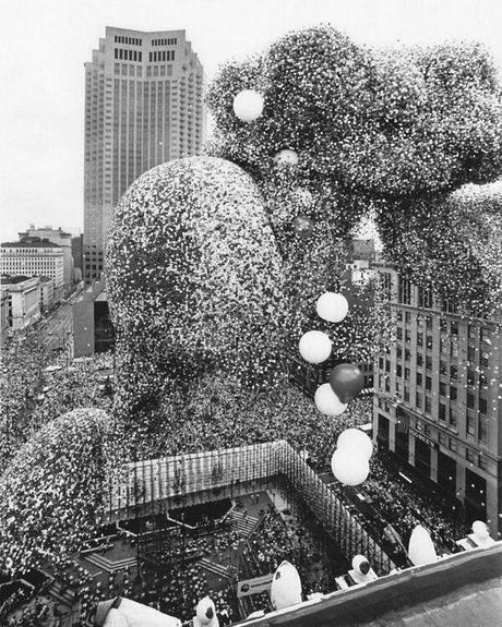 The Cleveland Baloonfest - 1.5 millions de ballons lachés dans le ciel de Cleveland