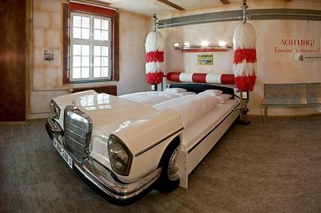 V8-Hotel-Automotive-Themed-Hotel-in-Stuttgart-2
