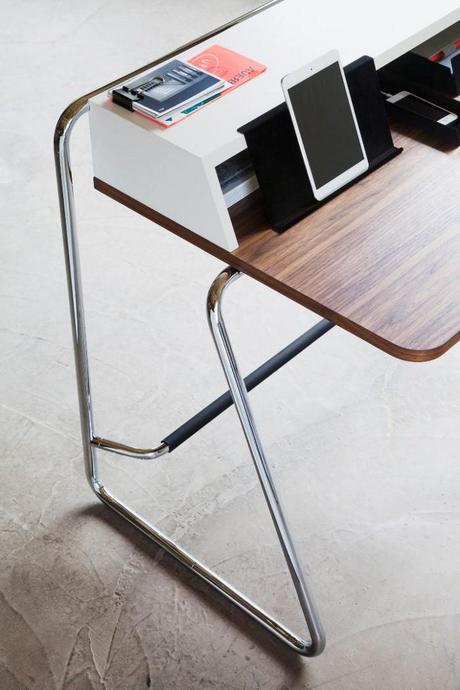 S 1200 le nouveau bureau par Thonet