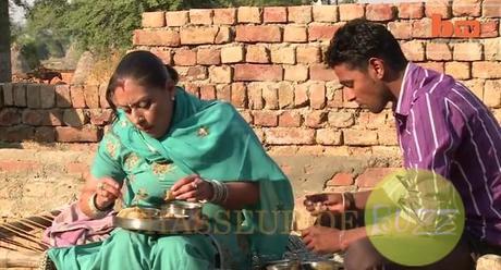 Adriana Peral_Facebook_Mukesh_amour_buzz