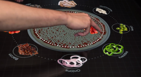 Confectionnez votre pizza en direct en mode tactile !