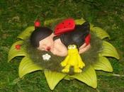 bébé dort doudou grenouille