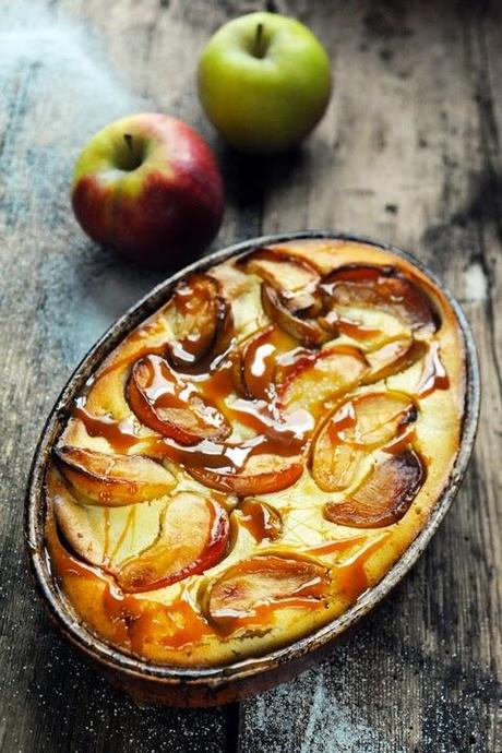 Décidément fait un temps à manger des pommes ! Petit flan très pommes et pom pom pom…