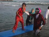 Surfer Iran