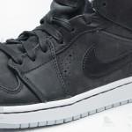 Air Jordan 1 Mid Nouveau Anthracite Pure Platinum air-jordan-1-mid-nouveau-anthracite-pure-platinum-5