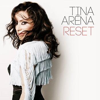 Tina Arena dévoile son single, Love You Less.