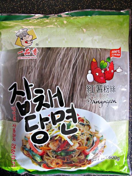 Japchae (nouilles coréennes au boeuf et aux légumes)