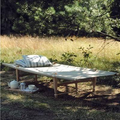 Safari Daybed by OGK