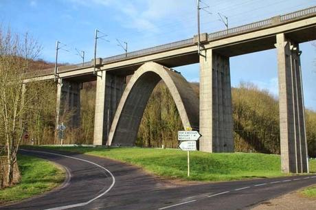 Viaduc ferroviaire