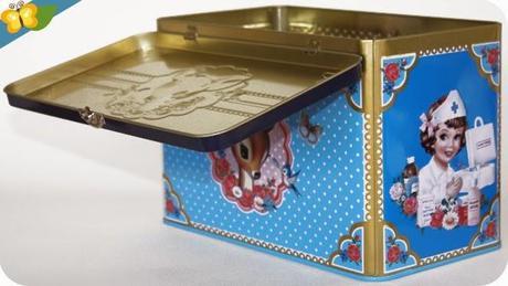 Boîte First Aid de la marque Wu & Wu