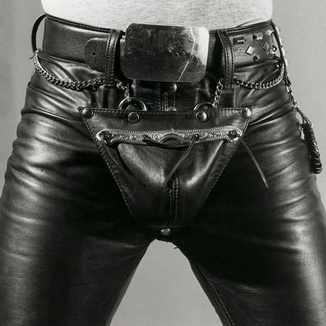 Leather crotch,1980. 50,8 x 40,6 cm Épreuve gelatino-argentique New York, Fondation Robert Mapplethorpe © Robert Mapplethorpe Foundation. 