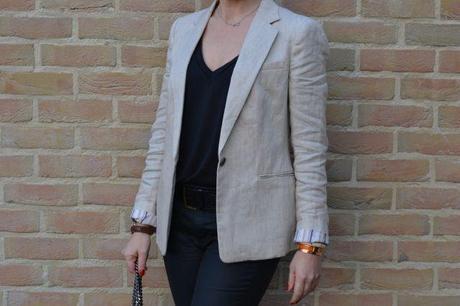 Uniforme Zara-blazer-tee-poppy-flats 3
