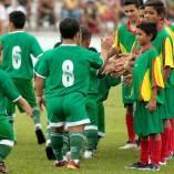 Des nains brésiliens forment une équipe de football