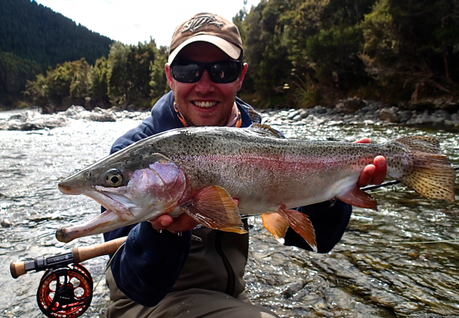 Marc Boesch #New Zealand #Loop #LeMouching #PlanetFlyFishing