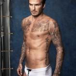 David Beckham fait dans les maillots de Bain avec H&M