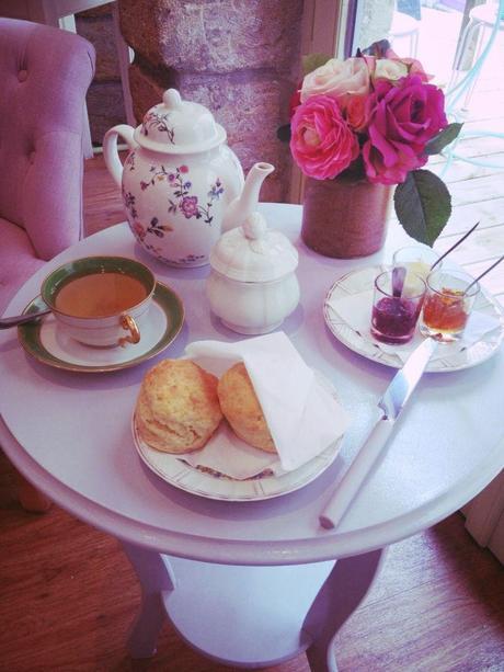 Buttercup Lyon buttercup lyon