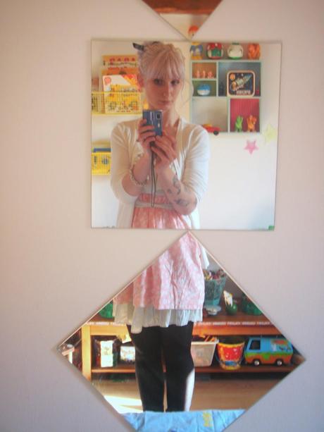 Sa Chambre de Cinq Ans.