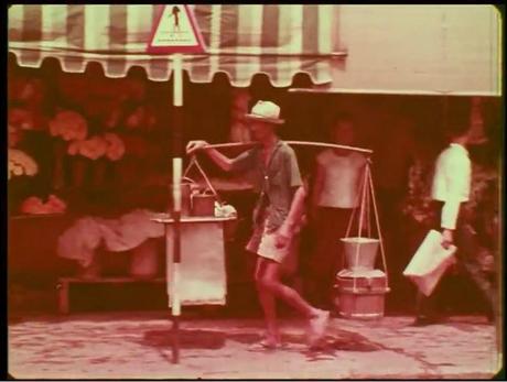 1968 Paris barricadait, Bangkok flânait (vidéo)