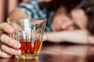 ALCOOL et mortalité: Les femmes deux fois plus plus vulnérables que les hommes – Journal of Women's Health