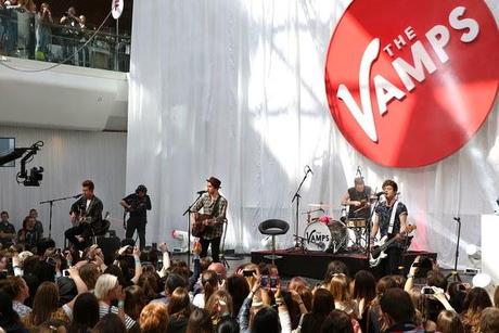 The Vamps : les photos de leur showcase à Londres !