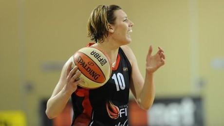 Australie : Jeremi MOULE coach d'Adelaïde, Mia NEWLEY reste à Townsville Mia-NEWLEY--Townsville-_Fiona-HARDING.jpg