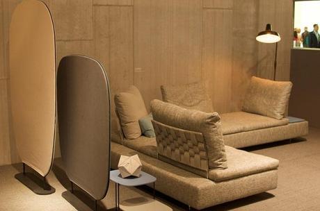 Le tressage du dossier du canapé Limes chez Saba  - Milan Design Week