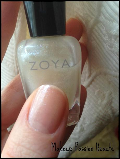Zoya Sparkle Gloss swatch..