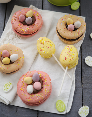 Les Macarons de Pâques by Zôdio