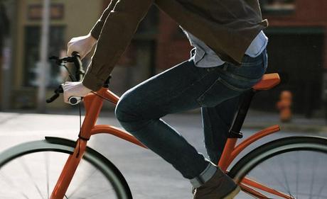 Cylo le vélo léger à l'épreuve de la ville