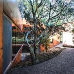 ARCHI : Une maison au milieu des montagnes …