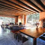 ARCHI : Une maison au milieu des montagnes …