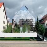 ARCHI: La maison miroitante de Bernd Zimmermann
