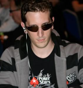 Du pro-gaming au poker, il n’y a qu’un pas Bertrand Grospellier (ElkY)