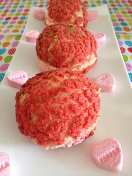 Choux craquelin vanille et praline rose coux, craquelin,praline rose,vanille