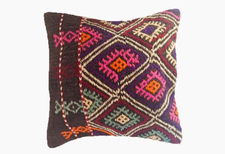 Coussin Kilim www.lovmint.com