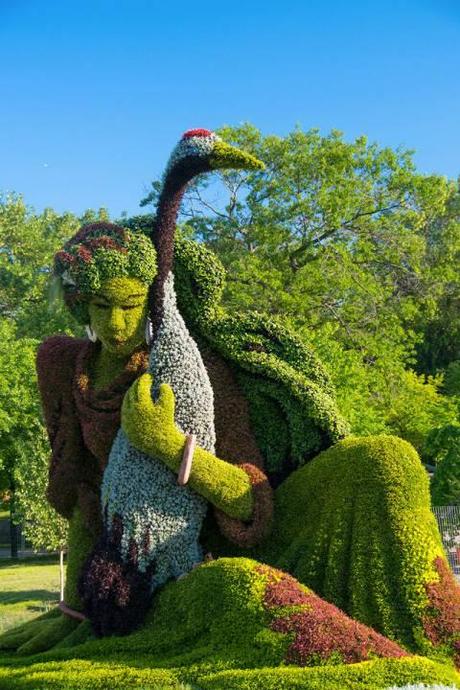 4-sculptures-vegetales-monumentales-installees-jardins-montreal