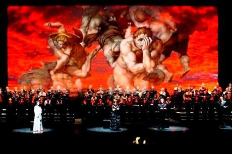 Le quatrième Festival d’opéra de Québec :  Une Messa di Requiem de Verdi mise en scéen par Paolo Miccichè et L’Enfant et les sortilèges de Ravel avec Julie Boulianne