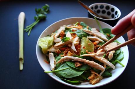 salade asiatique recette 1024x682 Salade façon thaïe au poulet