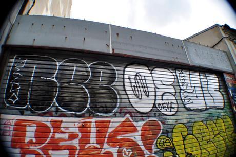 Oeuf Neeno Oeuf Ybok Brus Greaz